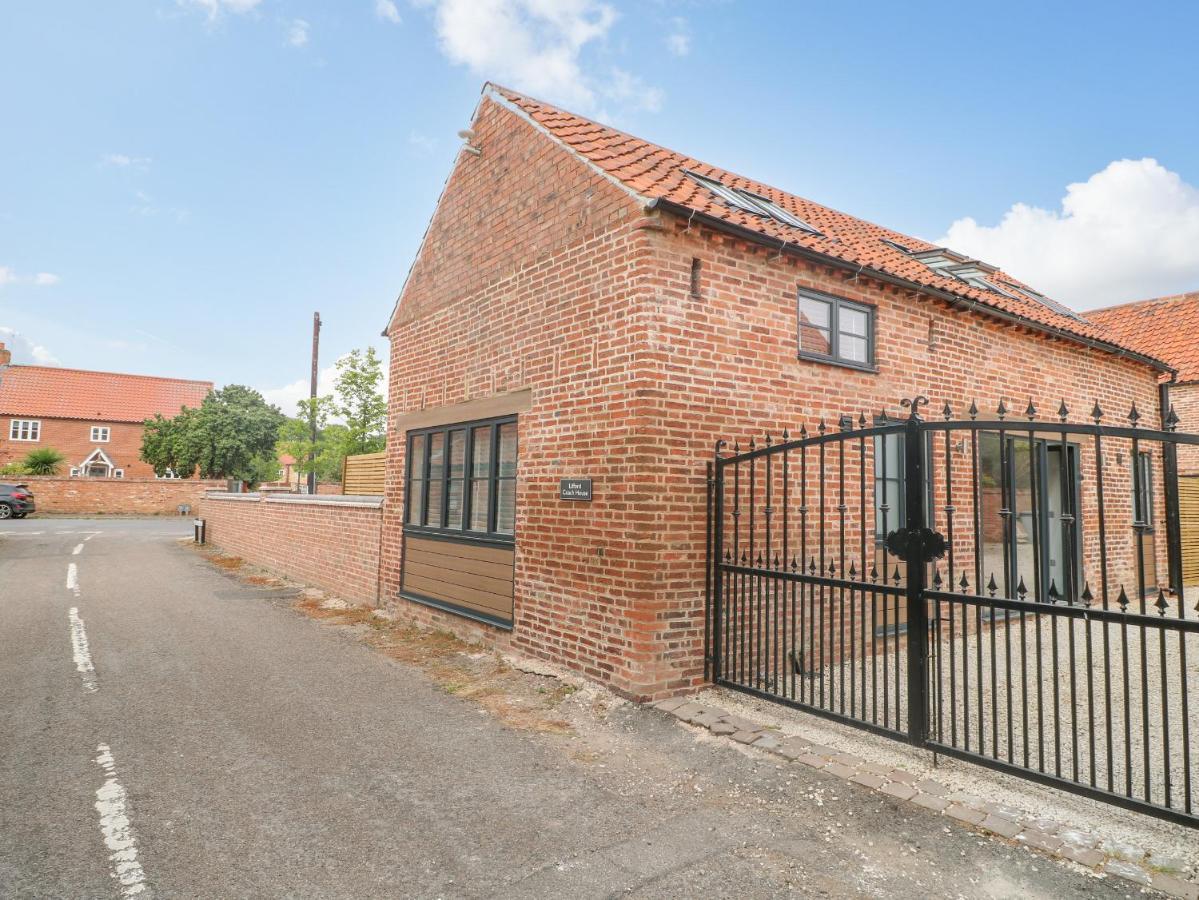 Lifford Coach House Villa Sutton on Trent Екстериор снимка